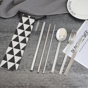 cutlery set