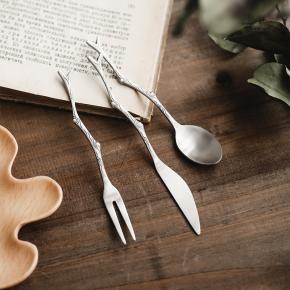 cutlery set