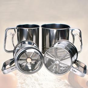 flour strainer