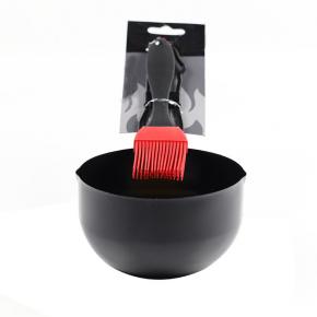 sauce pan and brush set