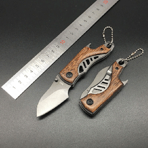 folding knife